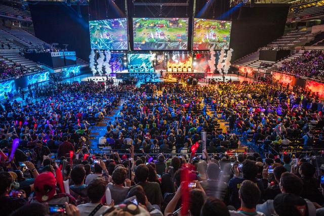 而在快速反 而在快速反